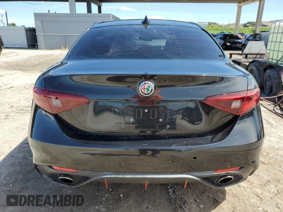 2017 Alfa Romeo Giulia with VIN ZARFAEBN7H7531217, listed as a Copart auction lot 60130275 with 91,768 mi miles and Salvage title. Bid and sale history available at DreamBid. Image 6.