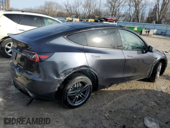 2024 Tesla Model Y Long Range with VIN 7SAYGDEE4RA281227, listed as a Copart auction lot 48356305 with 16,839 mi miles and Salvage Title. Bid and sale history available at DreamBid. Image 3.
