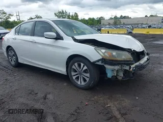 2013 Honda Accord LX z VIN 1HGCR2F35DA250674, wystawiony jako IAAI lot #42320574 z przebiegiem 139 696 mil mil oraz . Historia ofert i sprzedaży dostępna na DreamBid. Obrazek 1.