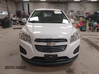 2016 Chevrolet Trax LS with VIN 3GNCJNSB2GL279607, listed as a IAAI auction lot 41421621 with 51,581 mi miles. Bid and sale history available at carsss.com. Image 12.