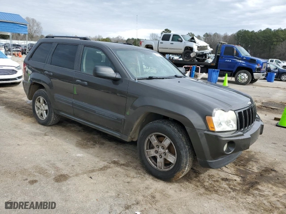 2005 Jeep Grand Cherokee Laredo with VIN 1J4GS48KX5C717611, listed as a Copart auction lot 45480695 with 191,063 mi miles and Clean Title. Bid and sale history available at carsss.com. Image 4.