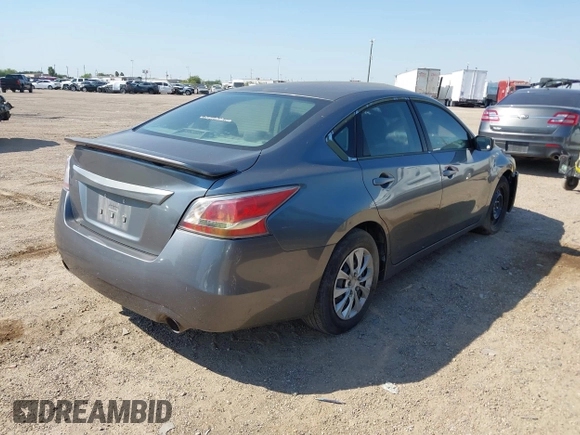 2015 Nissan Altima S z VIN 1N4AL3AP8FC293281, wystawiony jako IAAI lot #40553078 z przebiegiem 149 443 mil mil oraz . Historia ofert i sprzedaży dostępna na DreamBid. Obrazek 4.