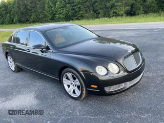2007 Bentley Flying Spur с VIN SCBBR93W17C042658, выставлен на аукционе Copart как лот 62427535 с пробегом 97 393 миль миль и Списание • Salvage title. История ставок и продаж доступна на DreamBid. Изображение 1.