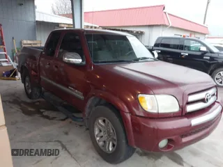 2004 Toyota Tundra SR5 with VIN 5TBRT34174S449772, listed as a IAAI auction lot 41942624 with 331,382 mi miles. Bid and sale history available at carsss.com. Image 1.
