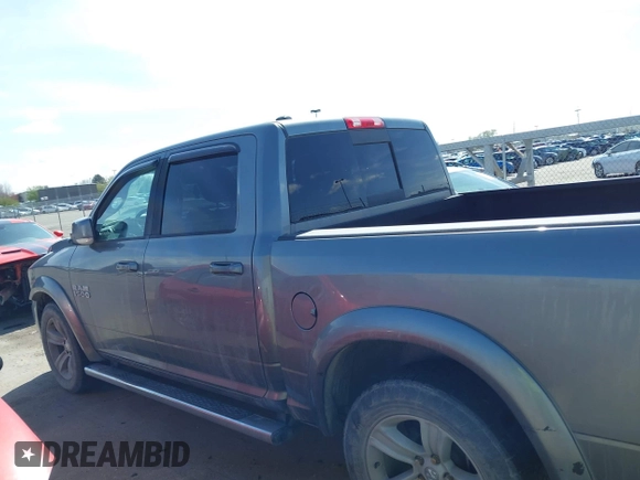 2013 Ram 1500 Sport z VIN 1C6RR7MT3DS515649, wystawiony jako IAAI lot #41949253 z przebiegiem Nie podano mil oraz . Historia ofert i sprzedaży dostępna na DreamBid. Obrazek 14.