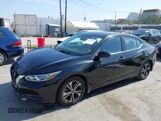 2020 Nissan Sentra SV z VIN 3N1AB8CV7LY270036, wystawiony jako IAAI lot #42323645 z przebiegiem 68 099 mil mil oraz . Historia ofert i sprzedaży dostępna na DreamBid. Obrazek 2.