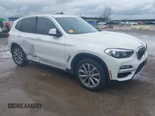 2019 BMW X3 sDrive30i z VIN 5UXTR7C5XKLR51552, wystawiony jako IAAI lot #41918301 z przebiegiem 40 467 mil mil oraz . Historia ofert i sprzedaży dostępna na DreamBid. Obrazek 1.