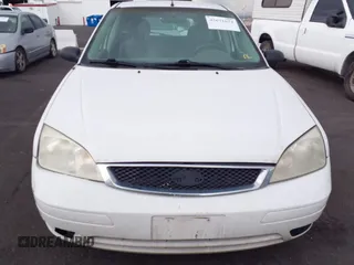 2005 Ford Focus S with VIN 3FAFP37N15R118435, listed as a IAAI auction lot 42671624 with 113,226 mi miles and . Bid and sale history available at DreamBid. Image 6.