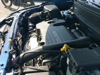 2019 Chevrolet Equinox LT с VIN 2GNAXKEV2K6184343, выставлен на аукционе IAAI как лот 42722228 с пробегом 92 194 миль миль и . История ставок и продаж доступна на DreamBid. Изображение 19.