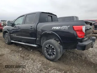 2018 Nissan Titan Pro-4X z VIN 1N6AA1E58JN523036, wystawiony jako Copart lot #45383075 z przebiegiem 153 047 mil mil oraz Czysty tytuł • Clean title. Historia ofert i sprzedaży dostępna na DreamBid. Obrazek 2.
