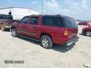 2001 Chevrolet Suburban LS with VIN 1GNFK16T01J221340, listed as a IAAI auction lot 42588266 with 296,259 mi miles and . Bid and sale history available at DreamBid. Image 3.