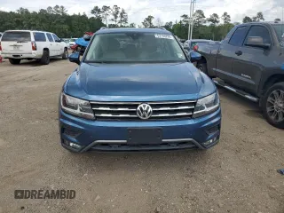 2020 Volkswagen Tiguan SE z VIN 3VV3B7AXXLM124257, wystawiony jako Copart lot #53740795 z przebiegiem 63 455 mil mil oraz Szkoda całkowita • Salvage title. Historia ofert i sprzedaży dostępna na DreamBid. Obrazek 5.
