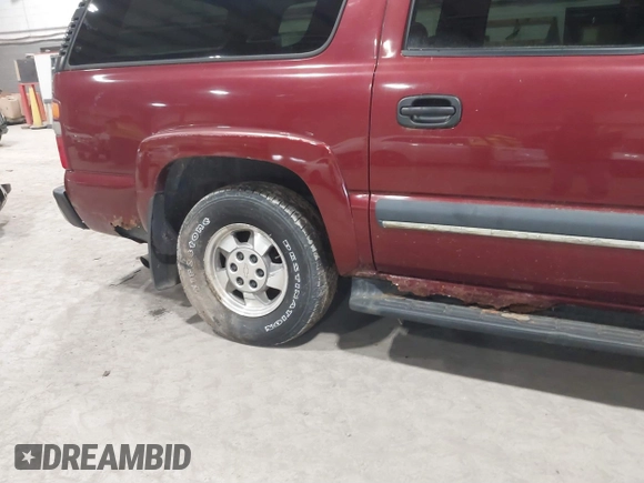 2003 Chevrolet Suburban LT with VIN 1GNFK16Z43J193565, listed as a IAAI auction lot 41683918 with 163,243 mi miles. Bid and sale history available at carsss.com. Image 12.