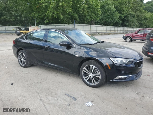2019 Buick Regal Sportback Essence with VIN W04GR6SX6K1027518, listed as a Copart auction lot 61792824 with 17,286 mi miles and Salvage Title. Bid and sale history available at carsss.com. Image 4.