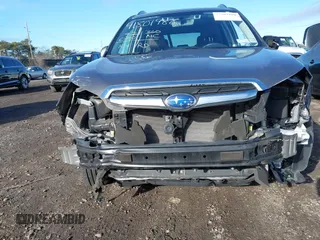 2017 Subaru Forester Touring z VIN JF2SJAWC9HH507636, wystawiony jako IAAI lot #41801988 z przebiegiem 32 030 mil mil oraz . Historia ofert i sprzedaży dostępna na DreamBid. Obrazek 6.