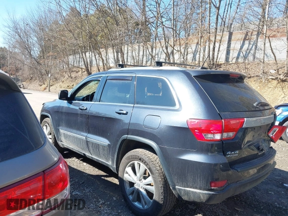 2013 Jeep Grand Cherokee Laredo with VIN 1C4RJFAG4DC653079, listed as a IAAI auction lot 41726726 with 152,356 mi miles. Bid and sale history available at carsss.com. Image 15.
