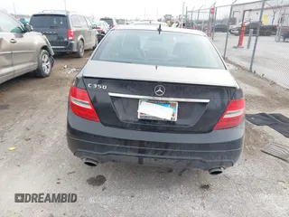 2013 Mercedes-Benz C 350 Sport with VIN WDDGF5HB9DA776259, listed as a IAAI auction lot 41168951 with 178,835 mi miles and . Bid and sale history available at DreamBid. Image 16.