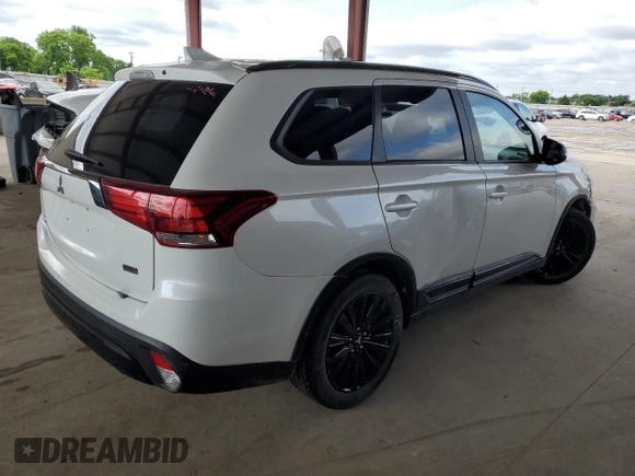 2020 Mitsubishi Outlander SE with VIN JA4AD3A30LZ039104, listed as a Copart auction lot 55775925 with Not provided miles and Clean title. Bid and sale history available at DreamBid. Image 3.