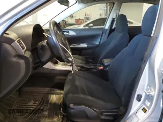 2009 Subaru Impreza i z VIN JF1GE60609H505922, wystawiony jako Copart lot #53051745 z przebiegiem 99 204 mil mil oraz Czysty tytuł • Clean title. Historia ofert i sprzedaży dostępna na DreamBid. Obrazek 7.