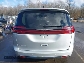 2023 Chrysler Pacifica Touring L с VIN 2C4RC1BG3PR621375, выставлен на аукционе IAAI как лот 41209430 с пробегом 44 856 миль миль и . История ставок и продаж доступна на DreamBid. Изображение 16.