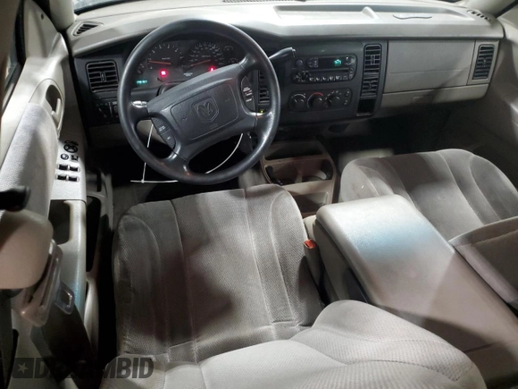 2004 Dodge Dakota SLT with VIN 1D7HG48N74S729943, listed as a Copart auction lot 55518285 with 179,191 mi miles and Clean Title. Bid and sale history available at carsss.com. Image 8.