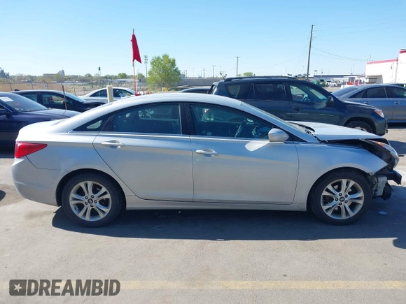 2011 Hyundai Sonata GLS with VIN 5NPEB4AC9BH046707, listed as a IAAI auction lot 42029546 with 176,065 mi miles and . Bid and sale history available at carsss.com. Image 14.