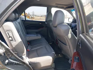 2005 Acura MDX Touring z VIN 2HNYD18885H530026, wystawiony jako IAAI lot #42414576 z przebiegiem 199 421 mil mil oraz . Historia ofert i sprzedaży dostępna na DreamBid. Obrazek 8.