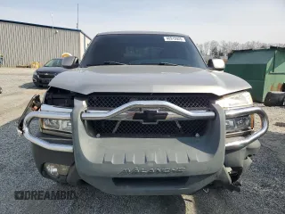 2002 Chevrolet Avalanche z VIN 3GNEC13T02G251907, wystawiony jako Copart lot #48910925 z przebiegiem 222 416 mil mil oraz Szkoda całkowita • Salvage title. Historia ofert i sprzedaży dostępna na DreamBid. Obrazek 5.
