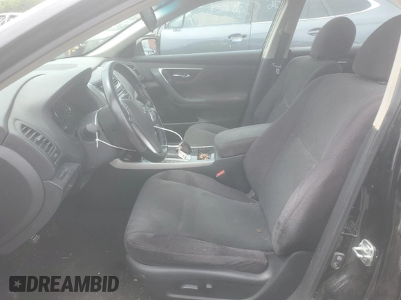 2013 Nissan Altima S with VIN 1N4AL3AP2DN411844, listed as a Copart auction lot 55561995 with 181,272 mi miles and Clean Title. Bid and sale history available at DreamBid. Image 7.