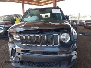 2020 Jeep Renegade Sport с VIN ZACNJAABXLPL61062, выставлен на аукционе IAAI как лот 42294424 с пробегом 45 950 миль миль и . История ставок и продаж доступна на DreamBid. Изображение 6.