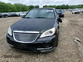 2012 Chrysler 200 Touring z VIN 1C3CCBBB2CN119033, wystawiony jako Copart lot #54691035 z przebiegiem 178 758 mil mil oraz Szkoda całkowita • Salvage title. Historia ofert i sprzedaży dostępna na DreamBid. Obrazek 13.