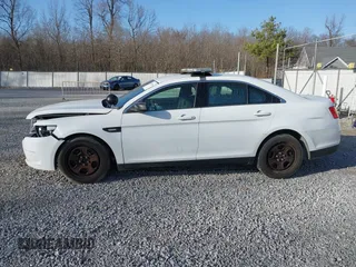 2019 Ford Police Interceptor Sedan with VIN 1FAHP2MK7KG108850, listed as a IAAI auction lot 41739656 with 62,421 mi miles. Bid and sale history available at carsss.com. Image 14.