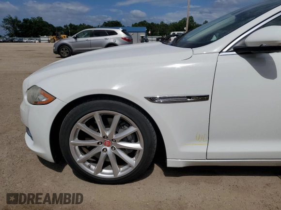 2015 Jaguar XJ with VIN SAJWA1CZ9F8V82974, listed as a Copart auction lot 59364344 with 64,012 mi miles and Salvage Title. Bid and sale history available at carsss.com. Image 12.