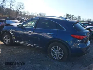 2017 Infiniti QX70 z VIN JN8CS1MW4HM410093, wystawiony jako IAAI lot #41232717 z przebiegiem 46 717 mil mil oraz . Historia ofert i sprzedaży dostępna na DreamBid. Obrazek 3.