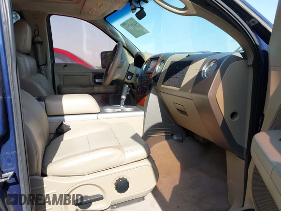 2007 Ford F-150 XLT with VIN 1FTPW14V17KB11888, listed as a IAAI auction lot 42014019 with 175,417 mi miles. Bid and sale history available at carsss.com. Image 5.