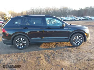 2024 Volkswagen Tiguan S with VIN 3VVRB7AX4RM077794, listed as a IAAI auction lot 41245832 with 12,007 mi miles. Bid and sale history available at carsss.com. Image 13.