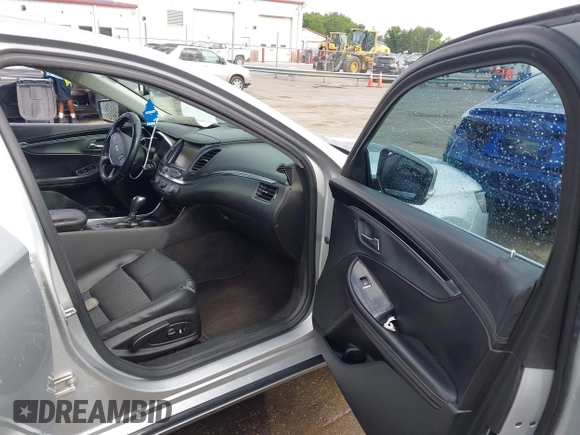 2016 Chevrolet Impala LT with VIN 2G1105SA9G9188002, listed as a IAAI auction lot 42183179 with 190,097 mi miles and . Bid and sale history available at DreamBid. Image 5.