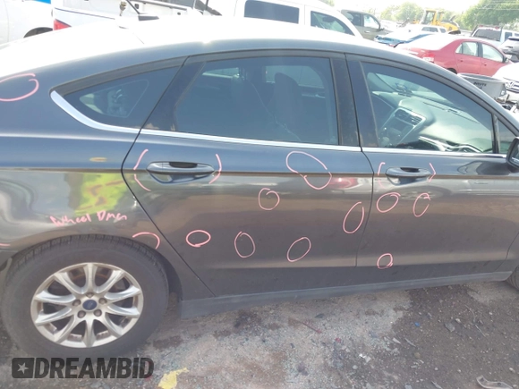2016 Ford Fusion S with VIN 3FA6P0G7XGR351474, listed as a IAAI auction lot 41947455 with 135,697 mi miles. Bid and sale history available at carsss.com. Image 12.