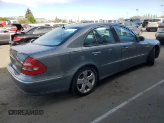 2005 Mercedes-Benz E 500 z VIN WDBUF70J65A615511, wystawiony jako Copart lot #47146855 z przebiegiem 145 221 mil mil oraz Szkoda całkowita • Salvage title. Historia ofert i sprzedaży dostępna na DreamBid. Obrazek 3.