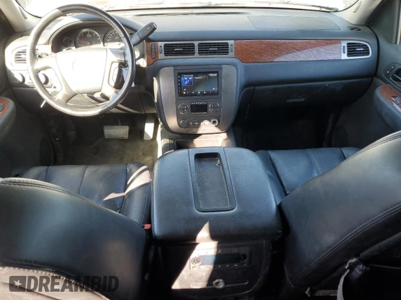 2007 GMC Yukon XL SLT with VIN 1GKFK16387R381473, listed as a Copart auction lot 47806175 with 123,372 mi miles and Salvage Title. Bid and sale history available at DreamBid. Image 8.