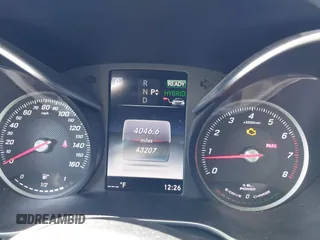 2017 Mercedes-Benz C 350e with VIN 55SWF4HB8HU219807, listed as a IAAI auction lot 41848124 with 43,207 mi miles and . Bid and sale history available at DreamBid. Image 7.