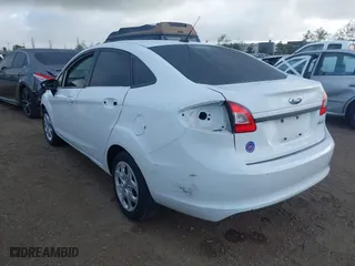 2013 Ford Fiesta S with VIN 3FADP4AJ7DM142687, listed as a IAAI auction lot 41911615 with 98,965 mi miles. Bid and sale history available at carsss.com. Image 6.