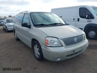 2004 Mercury Monterey Convenience with VIN 2MRDA20274BJ02957, listed as a IAAI auction lot 41696476 with 154,095 mi miles. Bid and sale history available at carsss.com. Image 1.