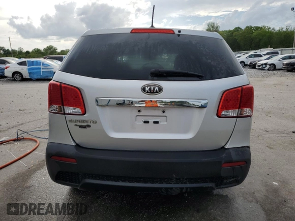 2012 Kia Sorento LX with VIN 5XYKT3A11CG231965, listed as a Copart auction lot 52012875 with 271,965 mi miles and Salvage Title. Bid and sale history available at carsss.com. Image 6.