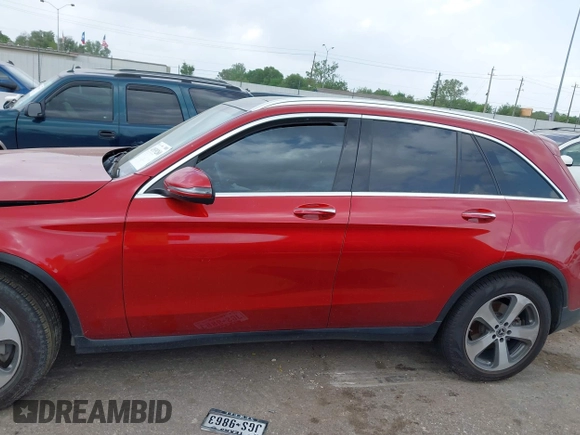 2017 Mercedes-Benz GLC with VIN WDC0G4JB5HF213354, listed as a IAAI auction lot 41939260 with 106,606 mi miles. Bid and sale history available at carsss.com. Image 14.