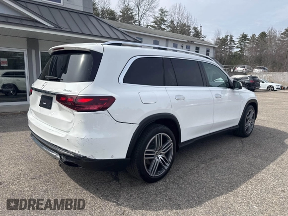 2024 Mercedes-Benz GLS 450 z VIN 4JGFF5KE4RB041758, wystawiony jako IAAI lot #41955575 z przebiegiem 48 245 mil mil oraz . Historia ofert i sprzedaży dostępna na DreamBid. Obrazek 4.