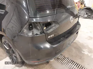2017 Volkswagen GTI S с VIN 3VW4T7AU3HM072609, выставлен на аукционе IAAI как лот 42064578 с пробегом 102 199 миль миль и . История ставок и продаж доступна на DreamBid. Изображение 19.
