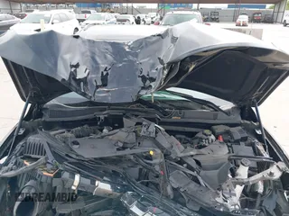 2024 Chevrolet Blazer RS z VIN 3GNKBERS5RS181954, wystawiony jako IAAI lot #42057083 z przebiegiem 10 701 mil mil oraz . Historia ofert i sprzedaży dostępna na DreamBid. Obrazek 10.