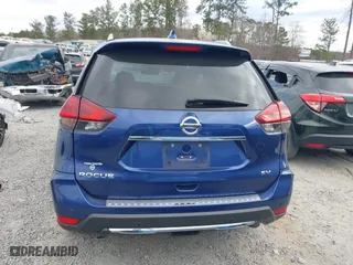 2019 Nissan Rogue SL with VIN 5N1AT2MTXKC822202, listed as a IAAI auction lot 41711830 with 31,246 mi miles. Bid and sale history available at carsss.com. Image 16.