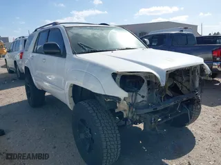 2004 Toyota 4Runner SR5 with VIN JTEZU14R048022710, listed as a IAAI auction lot 41837515 with 281,714 mi miles. Bid and sale history available at carsss.com. Image 1.